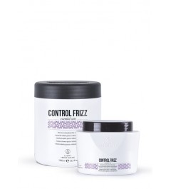 Mascarilla al Ajo Essential Care Control Frizz Light Irridiance.